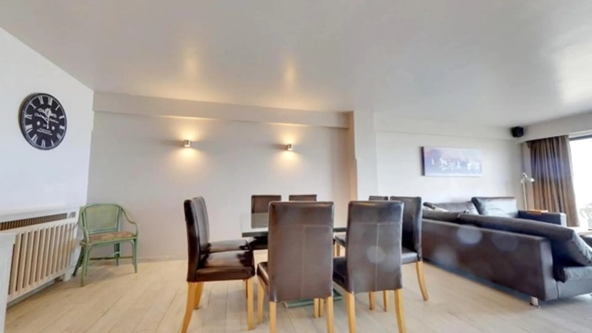 Beautiful 3-Bedroom Apartment With Sea View Middelkerke