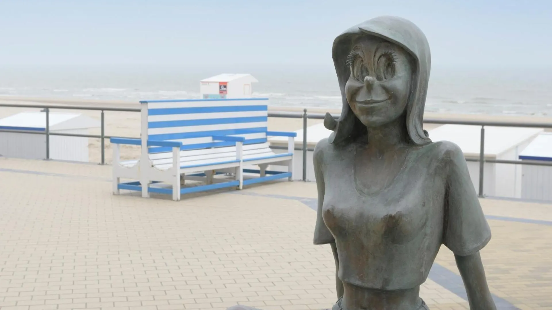 Beautiful 3-Bedroom Apartment With Sea View Middelkerke