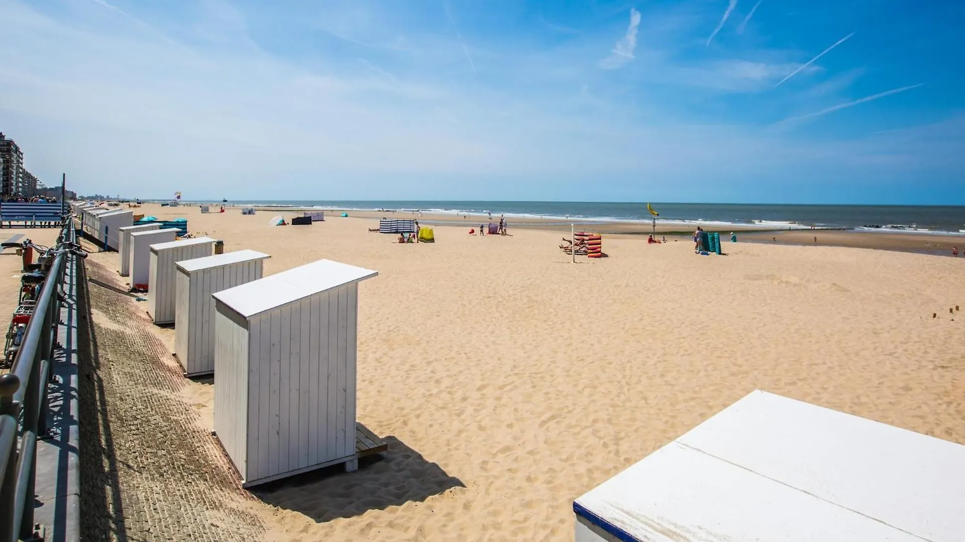 Beautiful 3-Bedroom Apartment With Sea View Middelkerke