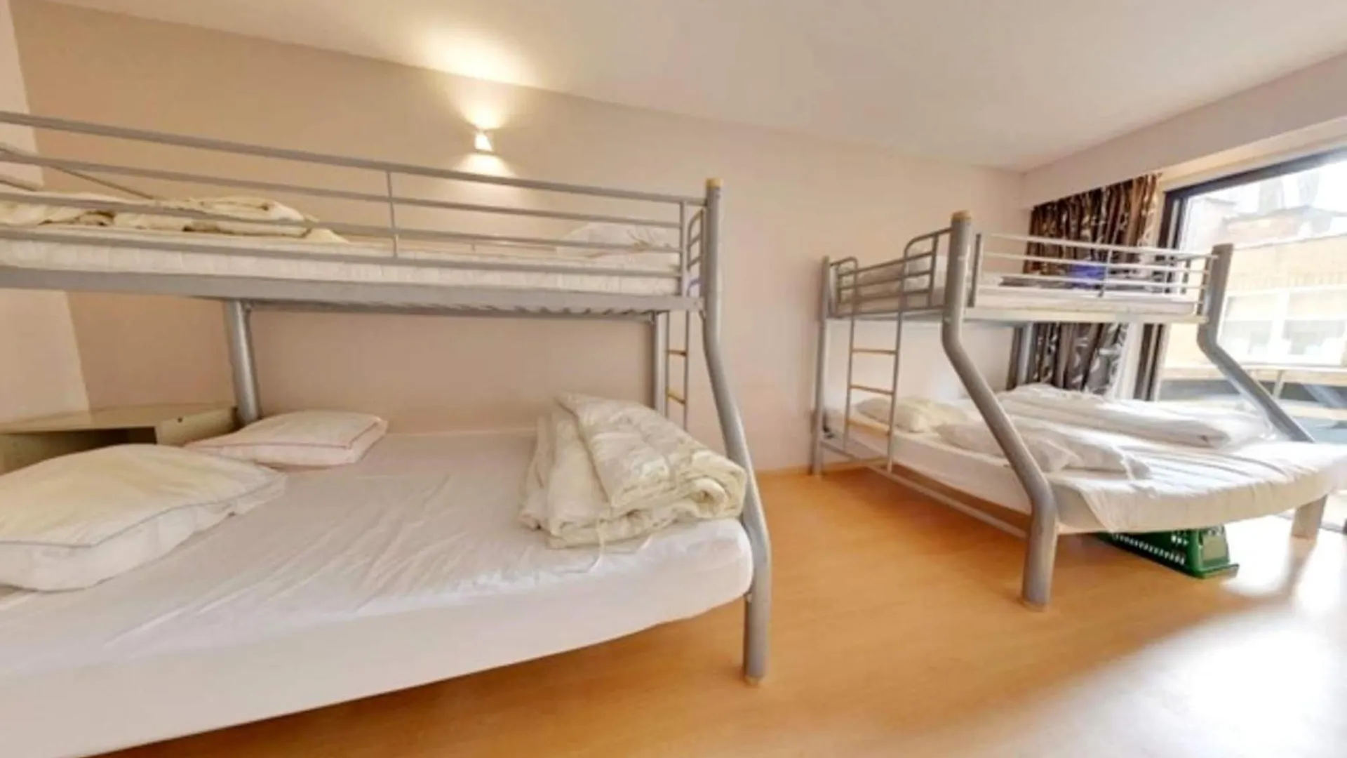 Beautiful 3-Bedroom Apartment With Sea View Middelkerke 0*,