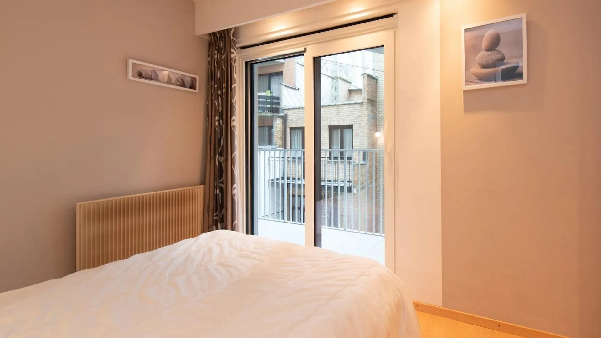 Beautiful 3-Bedroom Apartment With Sea View Middelkerke